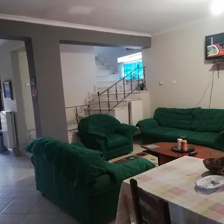 καρδιτσα Group 8 Oικογενειακο 公寓 *
